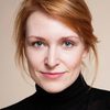 Liis Lindmaa as Ester