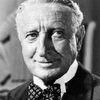 Wilbur Mack as Matthews