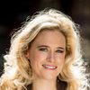 Katie Brayben as Louise Farnt