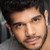 Andres Soto as Cab Driver