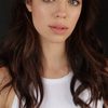 Claudia Sulewski as Becca