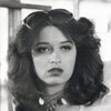 Melanie Mayron as Jenny Macklin