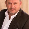 Sean J. Dillingham as Roy