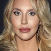 Chloe Lattanzi as Deenie