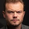 Nikolai Nikolaeff as Dan Murphy