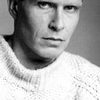 Gustav Vintas as Stefan
