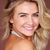 Lindsay Mushett as Chloe