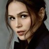 Iza Calzado as Ingrid Salvador (segment "Glitch")