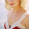Staci Keanan as Lisa Holland