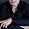Julio Jordán as Comisario