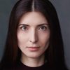 Liza Mircheva as Climbing Instructor