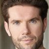 Dónall Ó Héalai as Otis