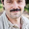 Sergio Romano as Agente interrogatorio