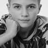 Jamie McAllister as Young Murray (12)