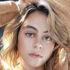 Willa Jane Shaw as Girl