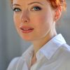 Emiliya Spivak as Esfir Litvinova