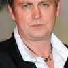 Philip Glenister as Gunner Hobbs