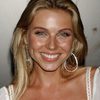 Ivana Bozilovic as Naomi