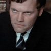 Anthony Verner as Gadsby