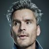 Balthazar Getty as Harry Cox