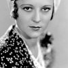 Sally Eilers as Della Harms