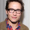 Jonathan Taylor Thomas as Steve