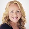 Nicole Sullivan as Maureen