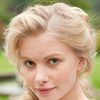 Sophie Stuckey as Jemma