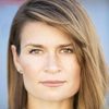 Carrie Lazar as Mrs Ruiz