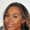 Parker McKenna Posey as Poppy Frost