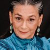 Ofelia Medina as Alora