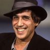 Adriano Celentano as Tenente Alfredo Boghi (second story)