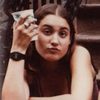 Gillian Goldstein as Linda