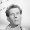 Neil McCallum as Sully