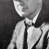 Eddie Gribbon as Detective Anderson