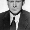 Barton MacLane as Sergeant George Lake