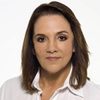 Denise Del Vecchio as Emilia Borba