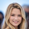 Virginie Efira as Victoria Spick