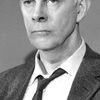 Harry Morgan as Tony Welker