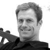 Kevin J. Flynn as American Announcer (voice)