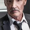 Michael Bowen as Earl Parkins