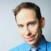 Garth Kravits as Doctor