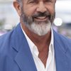 Mel Gibson as Bowdrie