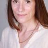 Charlotte Randle as Female Renter