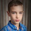Luke Winters as Older Rick Armstrong