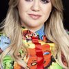 Kelly Clarkson as Delta Dawn (voice)