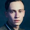 Keir Gilchrist as Mort