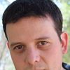 Luis Cerda as Pedro