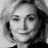 Fiona Ramsay as Eileen Simons