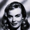 Shirley Eaton as Linda Dickson